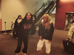 tumblr_m7rtukanEy1raipmao5_250