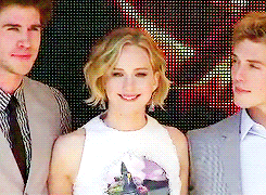 tumblr_n5qho2gZ8Y1r1rotio2_250