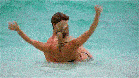 Do-keep-mind-ocean-pool-hot-tub-where-magic-happens