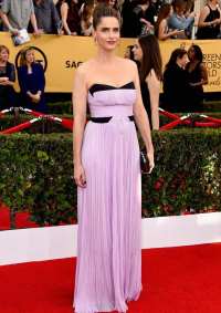 amanda-peet-2015-sagawards