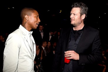 1423493882_blake-shelton-pharrell-lg